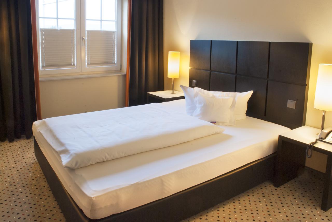 Hotel Burgcafe Dattenfeld 外观 照片